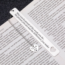 Load image into Gallery viewer, Christmas Office Gifts Employee Appreciation Gifts for Coworkers Leaving Gifts Secret Santa Gifts for Coworker Friends Boss Retirement Going Away Farewell Gifts Inspirational Bookmarks for Book Lovers