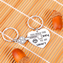 Load image into Gallery viewer, Christmas Gifts Couple Keychains Gifts for Husband Funny Anniversary Valentines Day Gifts for Husband Fiancee from Fans Wife You Hold The Key To My Heart Couple Keychain for Him Her Stocking Stuffers Couple Merchandise