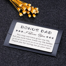 Load image into Gallery viewer, Wallet Card Inserts from Daughter Son Dda Christmas Gifts Bonus Dad Gifts for Bonus Dad Stepdad Metal Wallet Insert Card Birthday Christmas Thanksgiving Appreciation Father-in-Law Day Daddy Key Ring