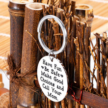 Load image into Gallery viewer, Cute Daughter Son Keychain Birthday Graduation New Driver Gifts for Teen Girl Boy from Mom Christmas Sweet 16 18 Anniversary Teenage Driver Gift from Mother Stepmom to Stepson Stepdaughter keyring