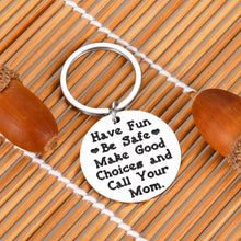 Load image into Gallery viewer, Cute Daughter Son Keychain Birthday Graduation New Driver Gifts for Teen Girl Boy from Mom Christmas Sweet 16 18 Anniversary Teenage Driver Gift from Mother Stepmom to Stepson Stepdaughter keyring