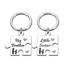 Load image into Gallery viewer, Brother Gifts from Sister Big Brother Gifts Funny Gifts for Brother Sister Cute Keychain Unique Birthday Valentines Day Gift for Sister from Brother Big Brother Little Sister Keychain Set